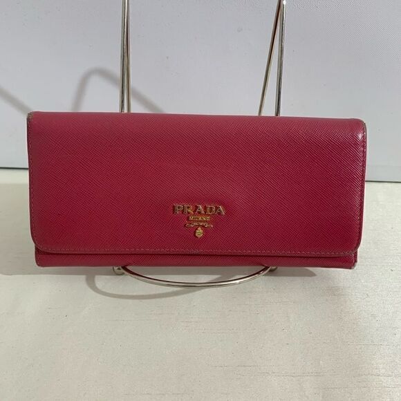 💥AUTHENTIC💥Prada Saffiano Leather Long Wallet - Picture 1 of 9